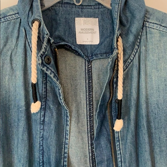 Jean Jacket - Picture 2 of 3